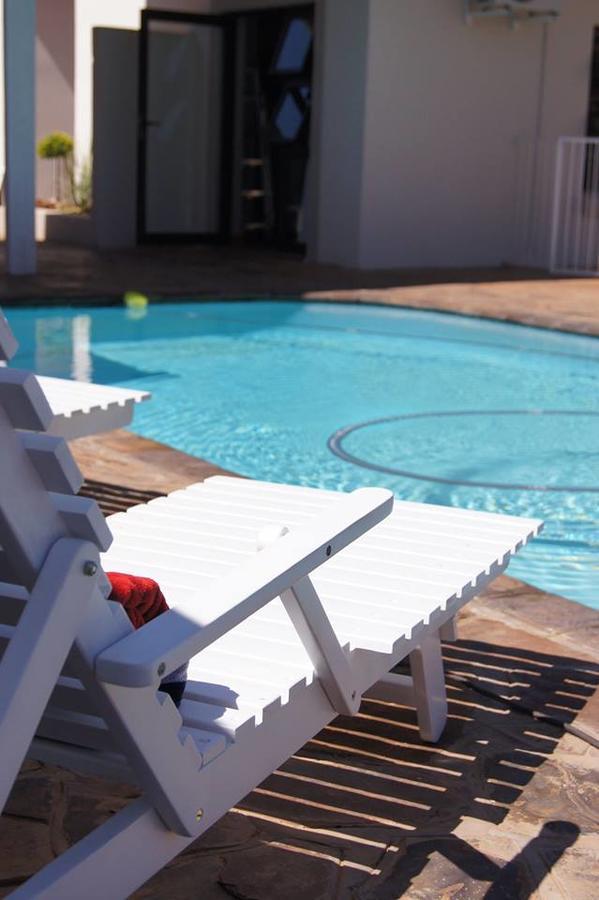 The Hedge Guesthouse Kuruman Εξωτερικό φωτογραφία