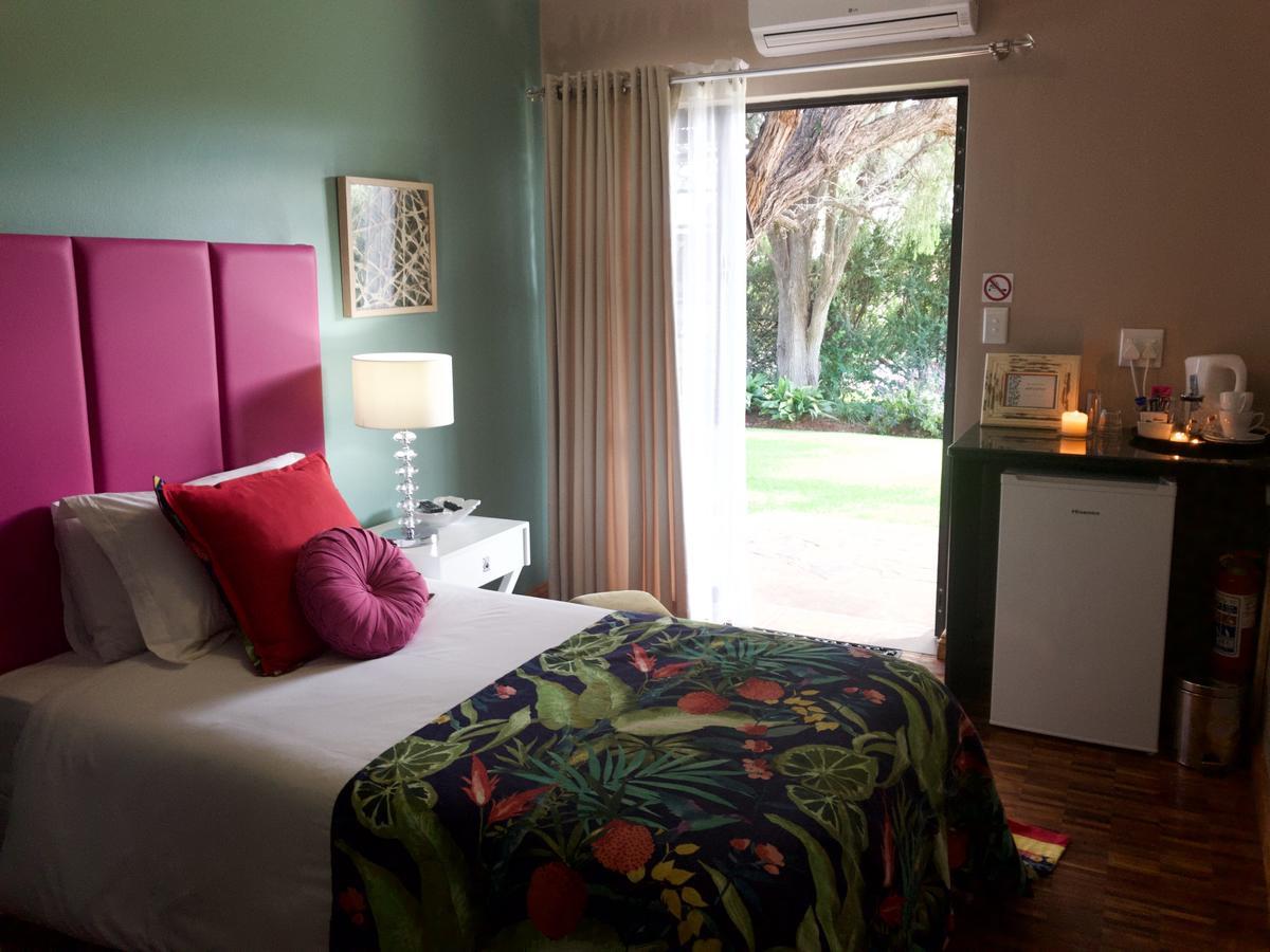 The Hedge Guesthouse Kuruman Εξωτερικό φωτογραφία