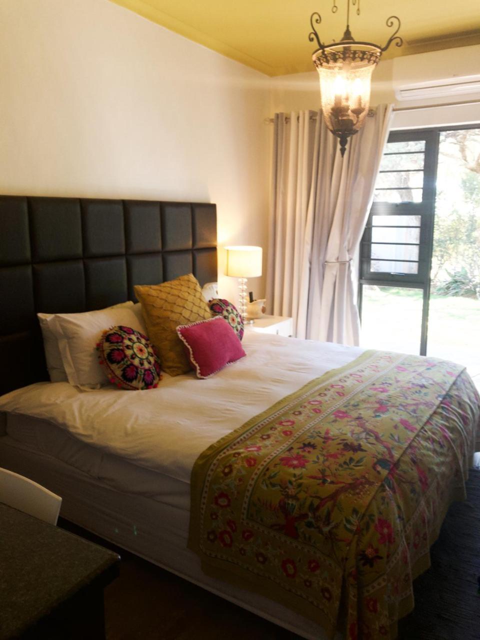 The Hedge Guesthouse Kuruman Εξωτερικό φωτογραφία
